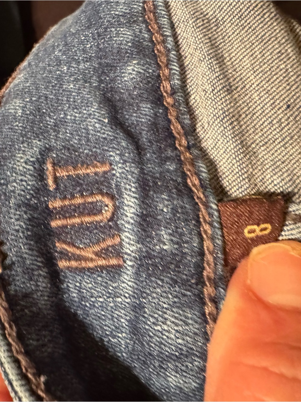 KUT from the Kloth Fab AB Baby Bootcut Jeans Dark Wash Stretch Denim Sz 8 - Picture 10 of 10